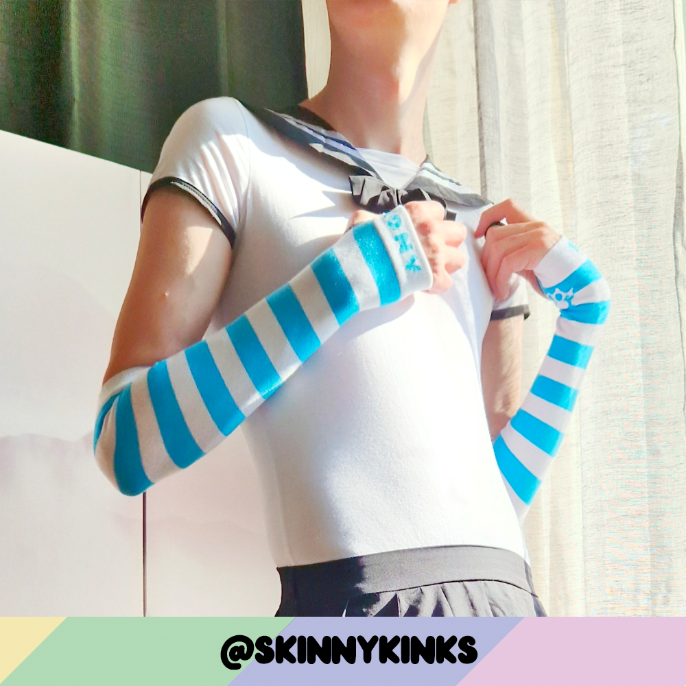 Light Blue vs White Arm Warmers