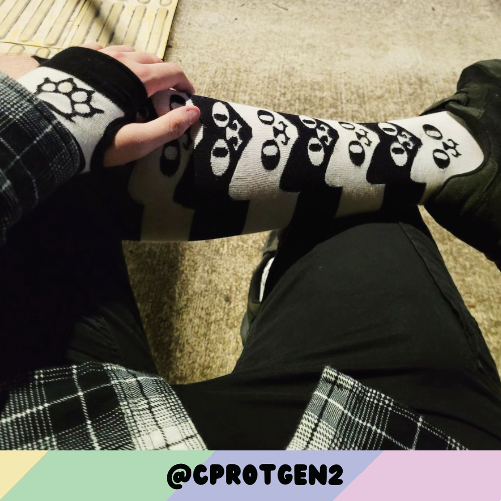 Mono Cat Stak Sockies