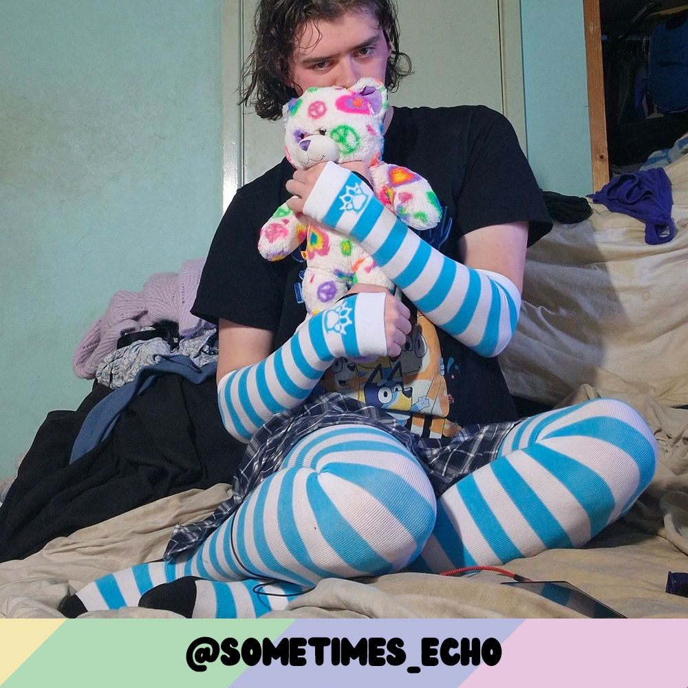 Light Blue vs White Arm Warmers