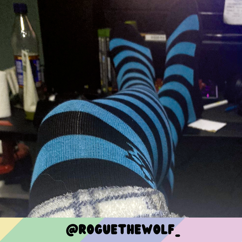 Light Blue vs Black Sockies