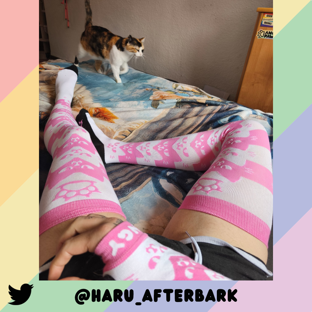 Light Pink Angy Cat Stak Arm Warmers