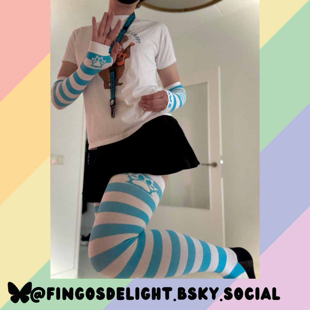 Light Blue vs White Thicc Thigh High Sockies