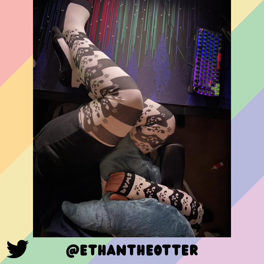 Mono Angy Cat Stak Thicc Thigh High Sockies