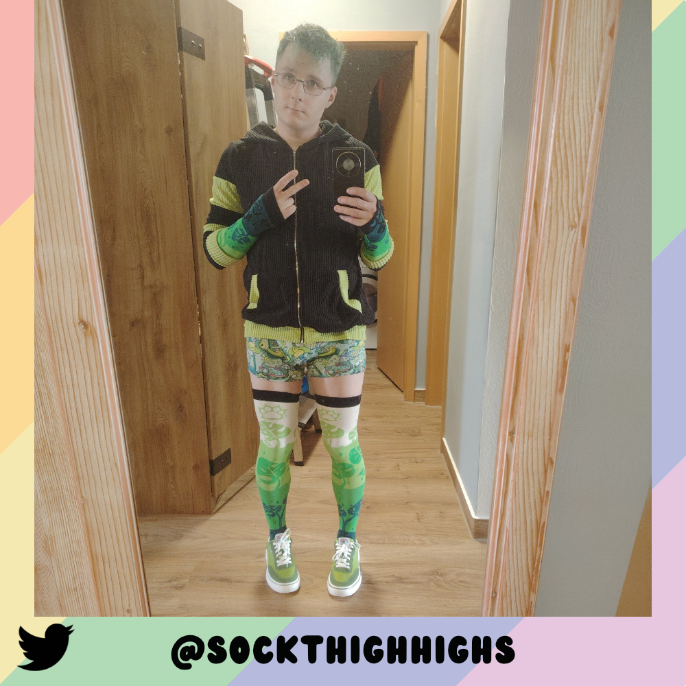 Monstera Kitten Sockies