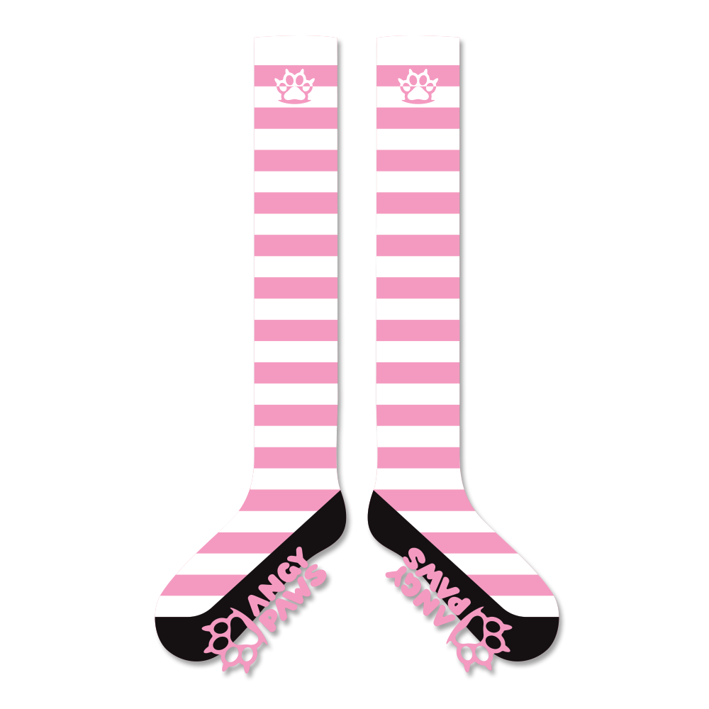 Light Pink vs White Sockies