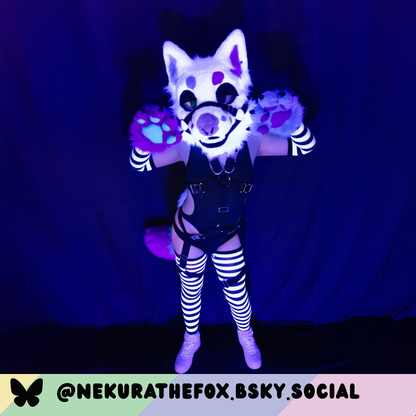 Black vs White Thigh High Sockies (old version)