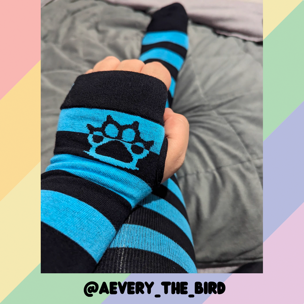 Light Blue vs Black Sockies