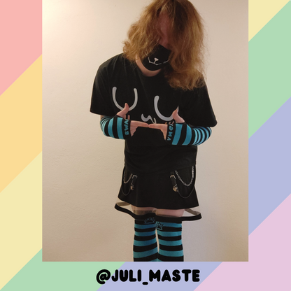 Light Blue vs Black Sockies