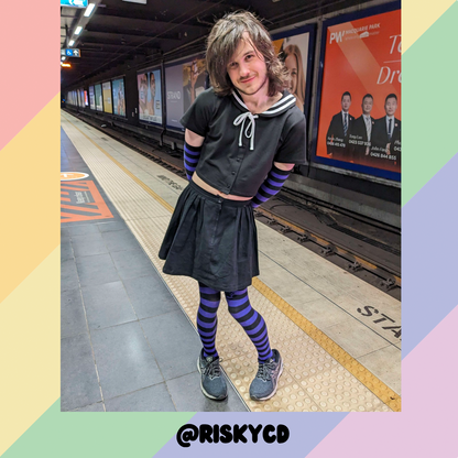 Purple vs Black Sockies