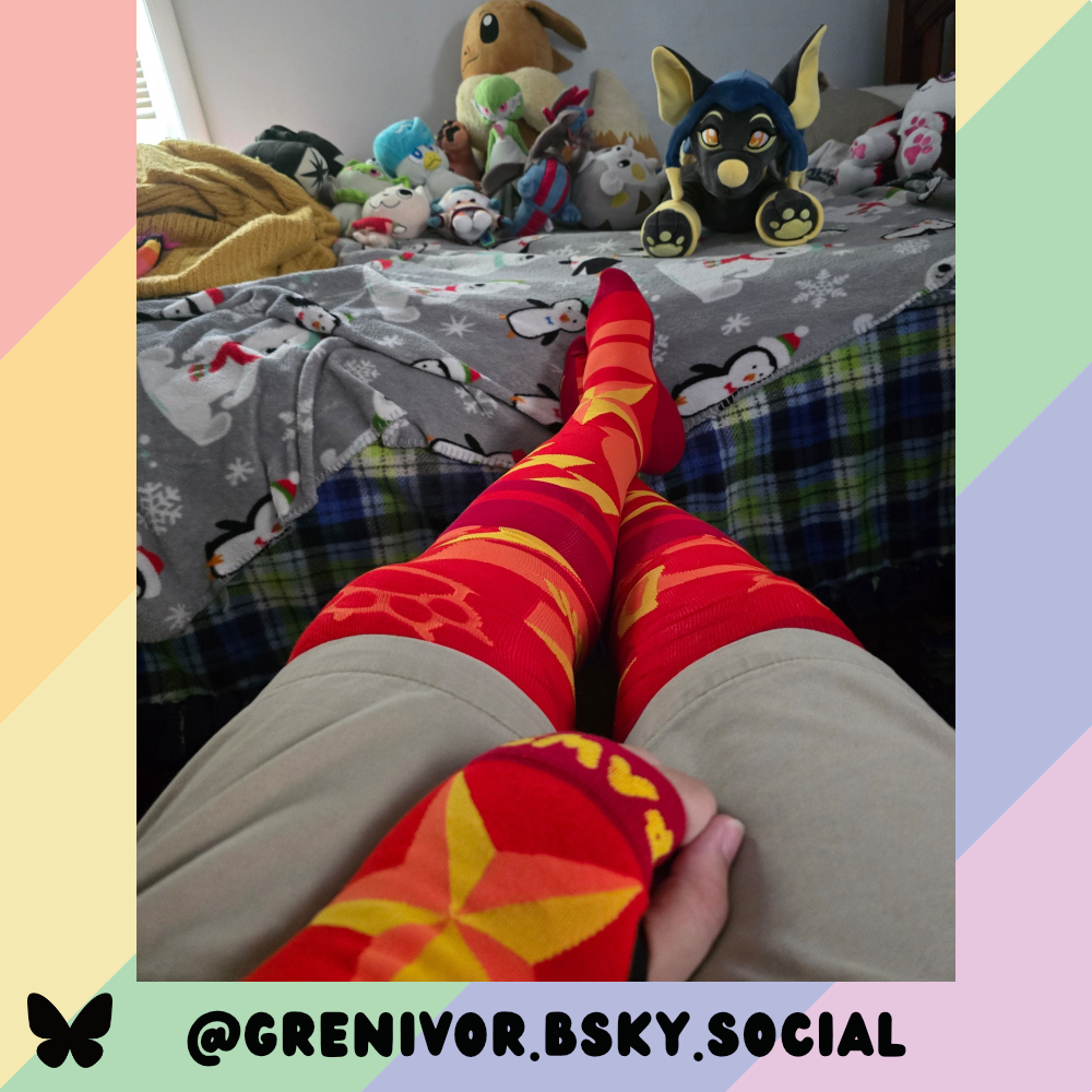 Socialist Teeth Arm Warmers