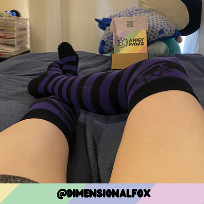Purple vs Black Sockies