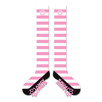 Light Pink vs White Sockies